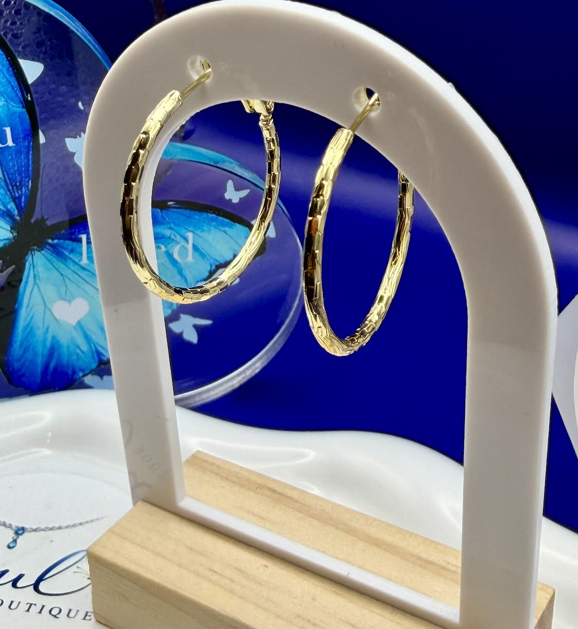 Medium gold plated hoops
