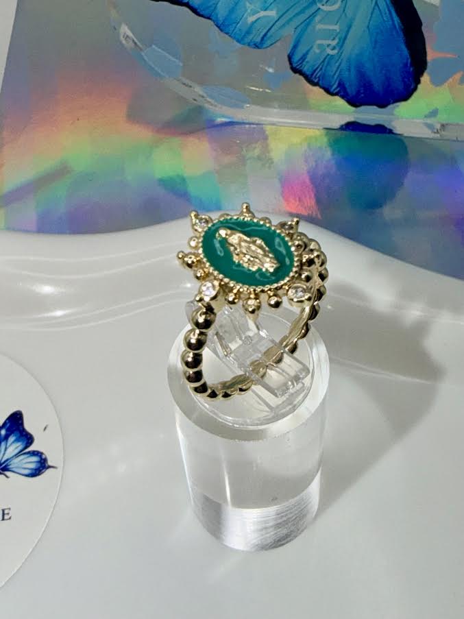 Virgin in Green Ring