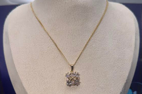 Little Gift Gem necklace