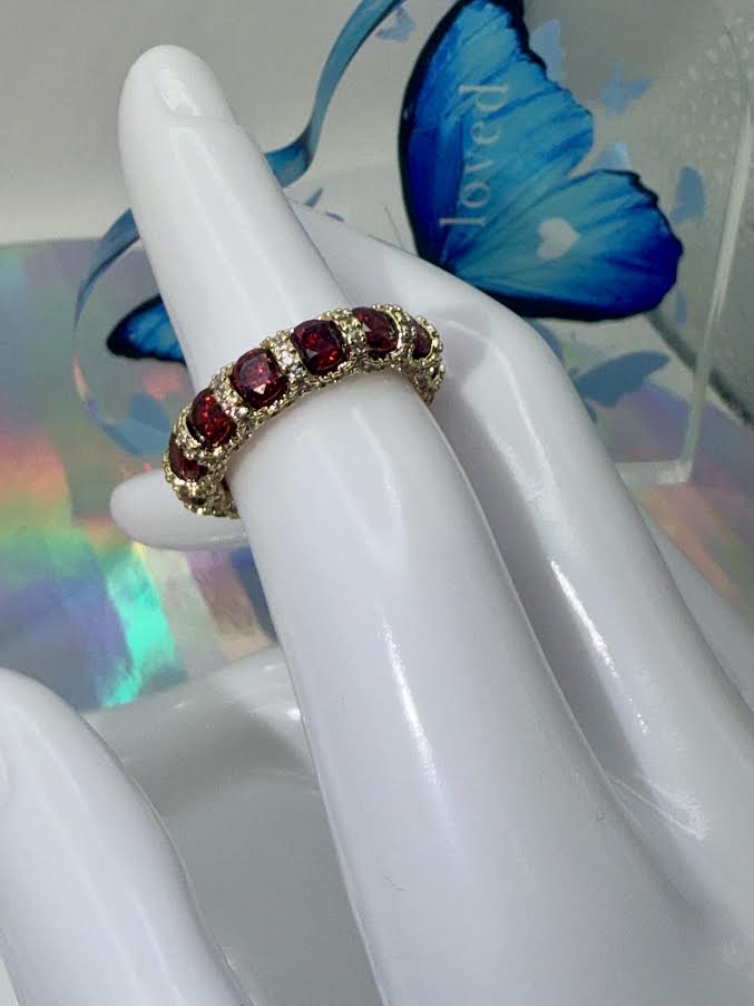 Red Ruby Queen Ring