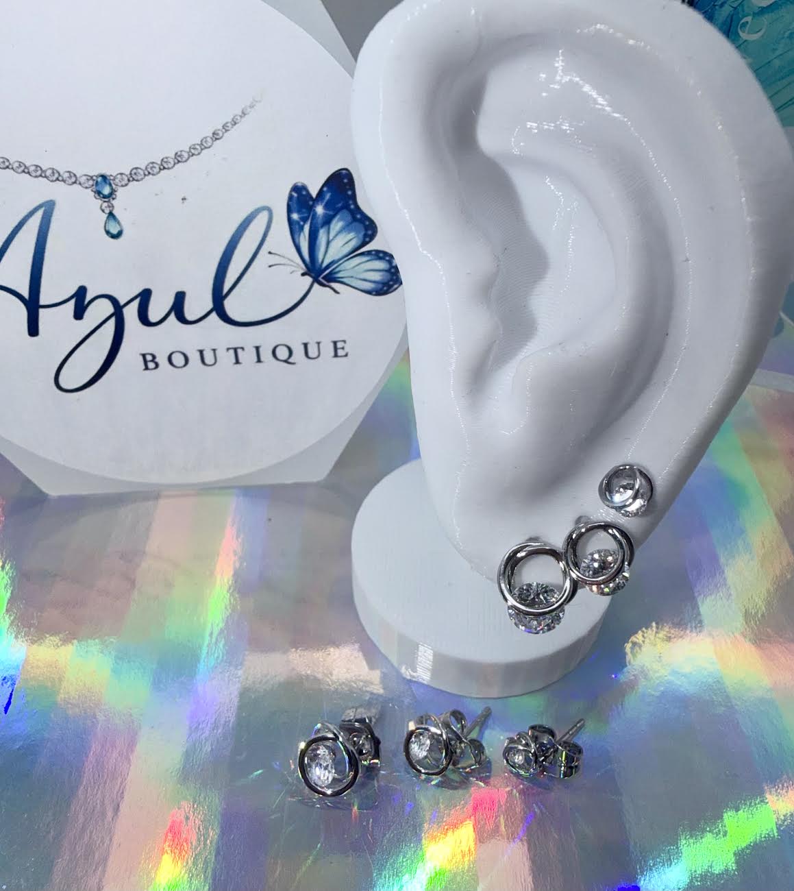 White gold laminated studs earrings
