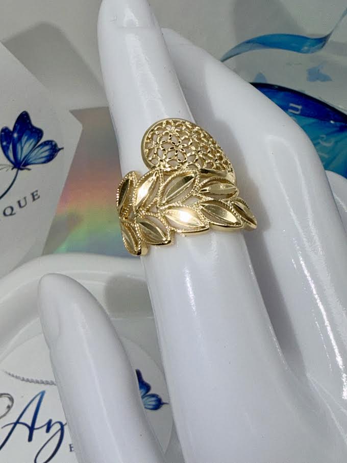 Leafy Ring