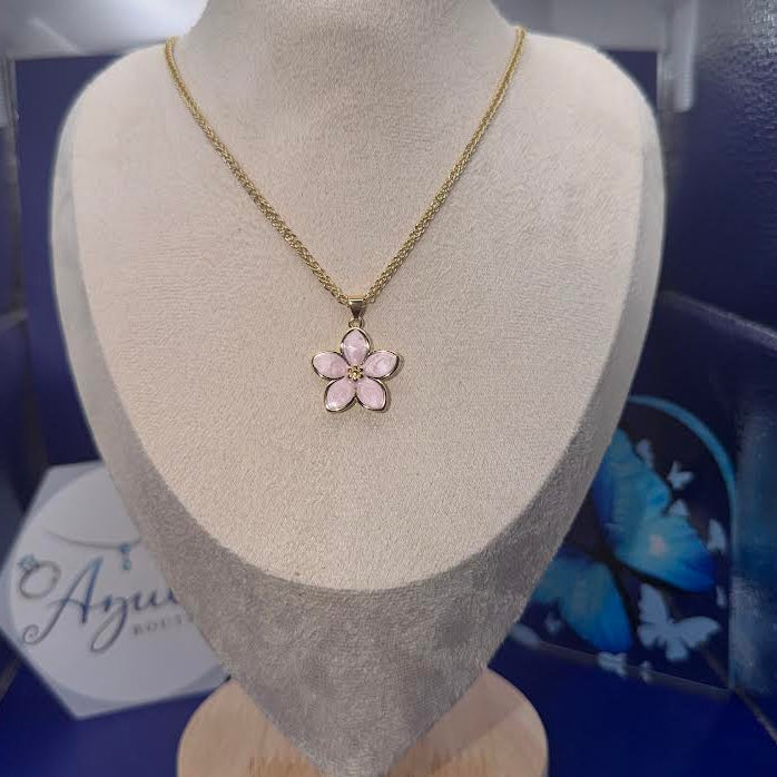Delicate Light-Pink Flower Pendant Necklace