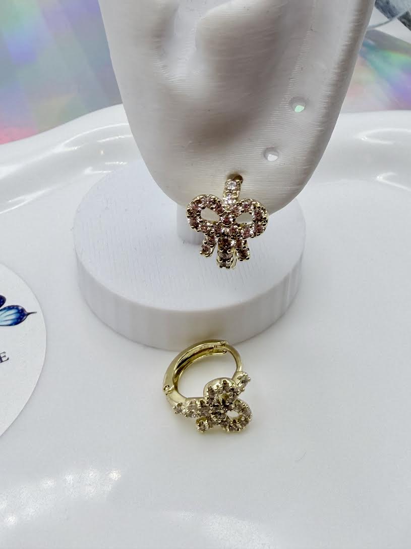 Bow earrings
