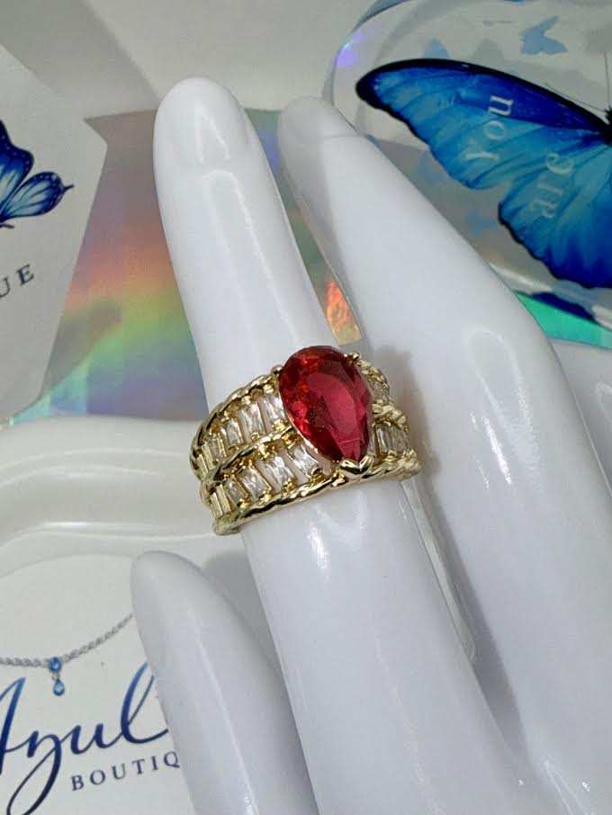Red gemstone pear shape ring