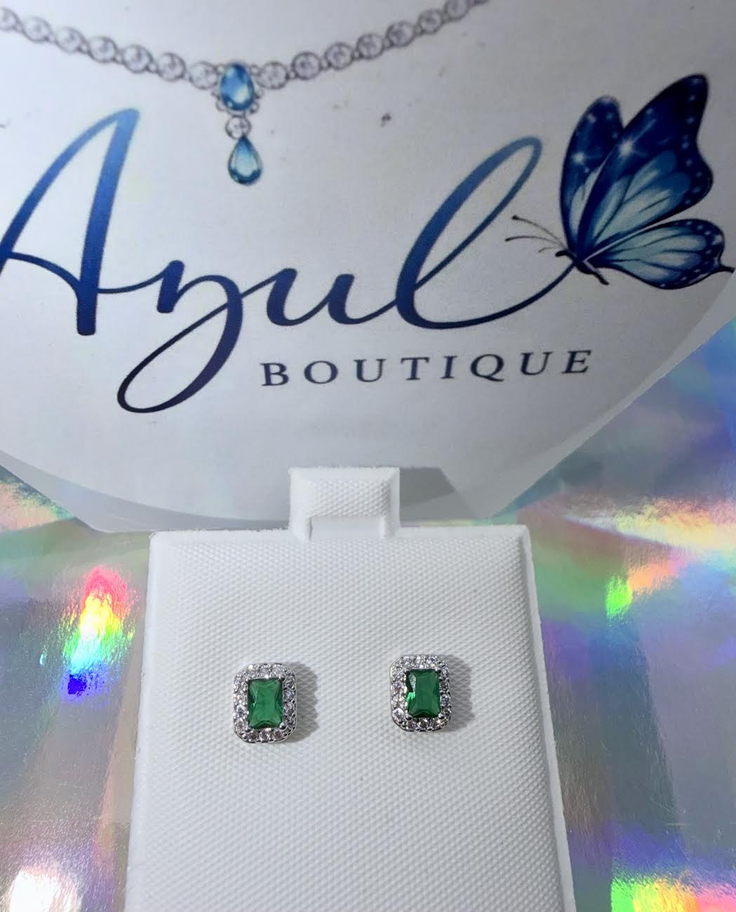 White gold laminated square green studs earrings