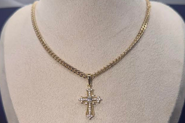 Mini cross pendant necklace
