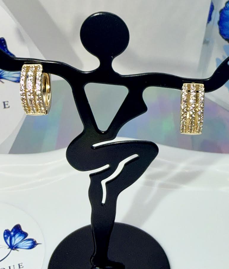 Brilliant mini hoop earrings