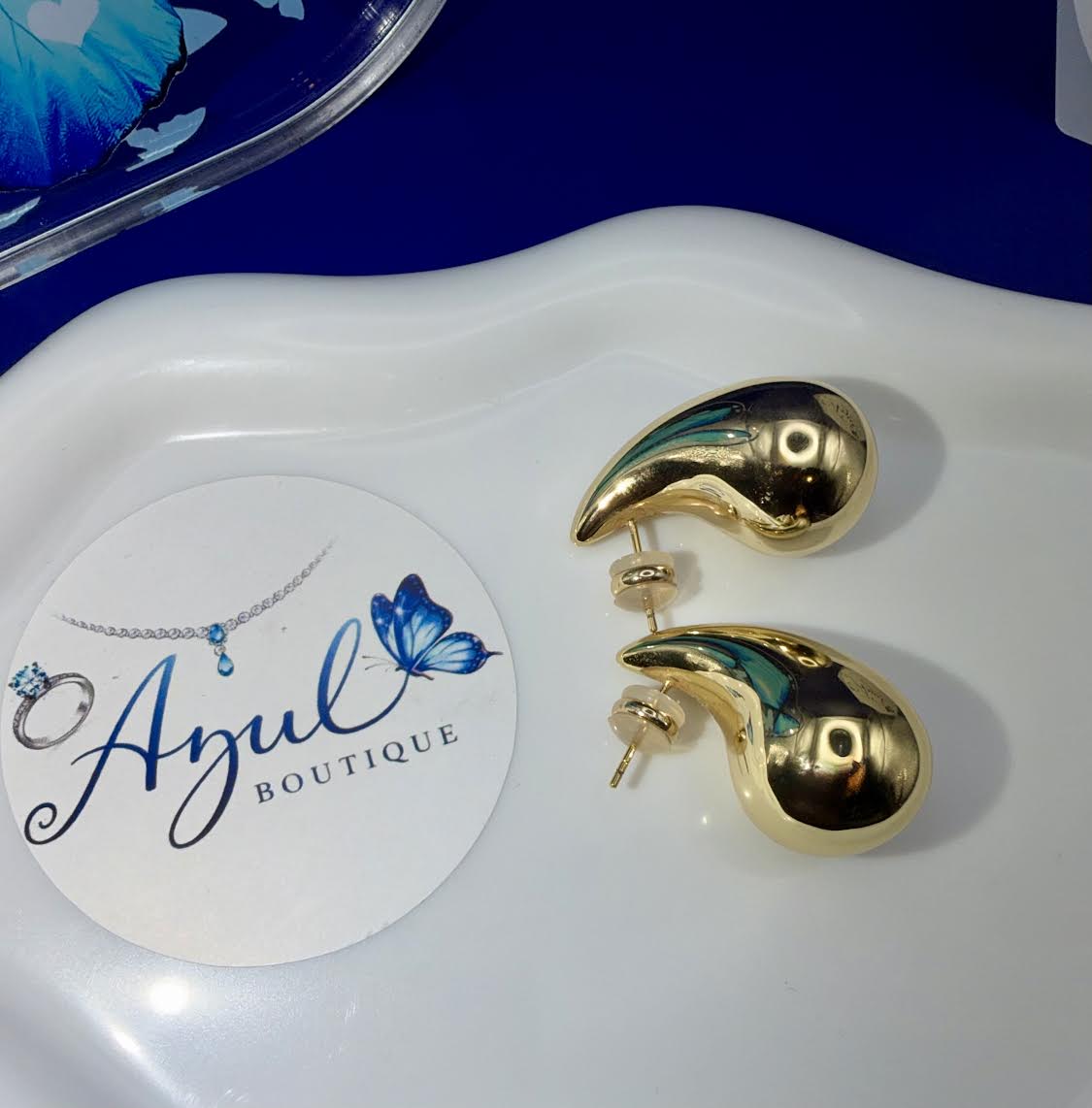 Gold plated big water droplets studs earrings
