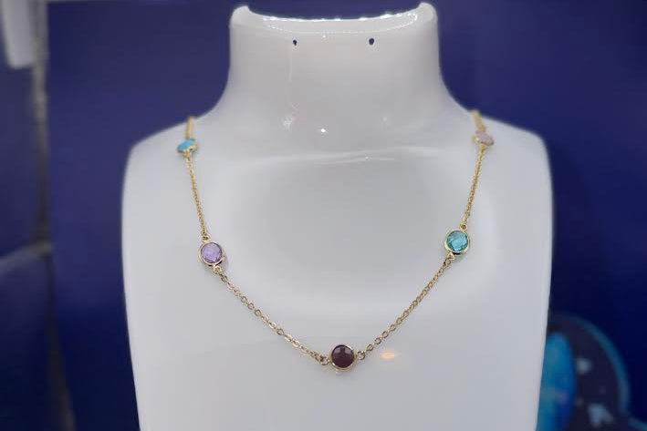Chocker gems gold chain