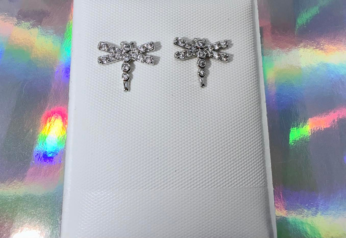 Dragonfly studs