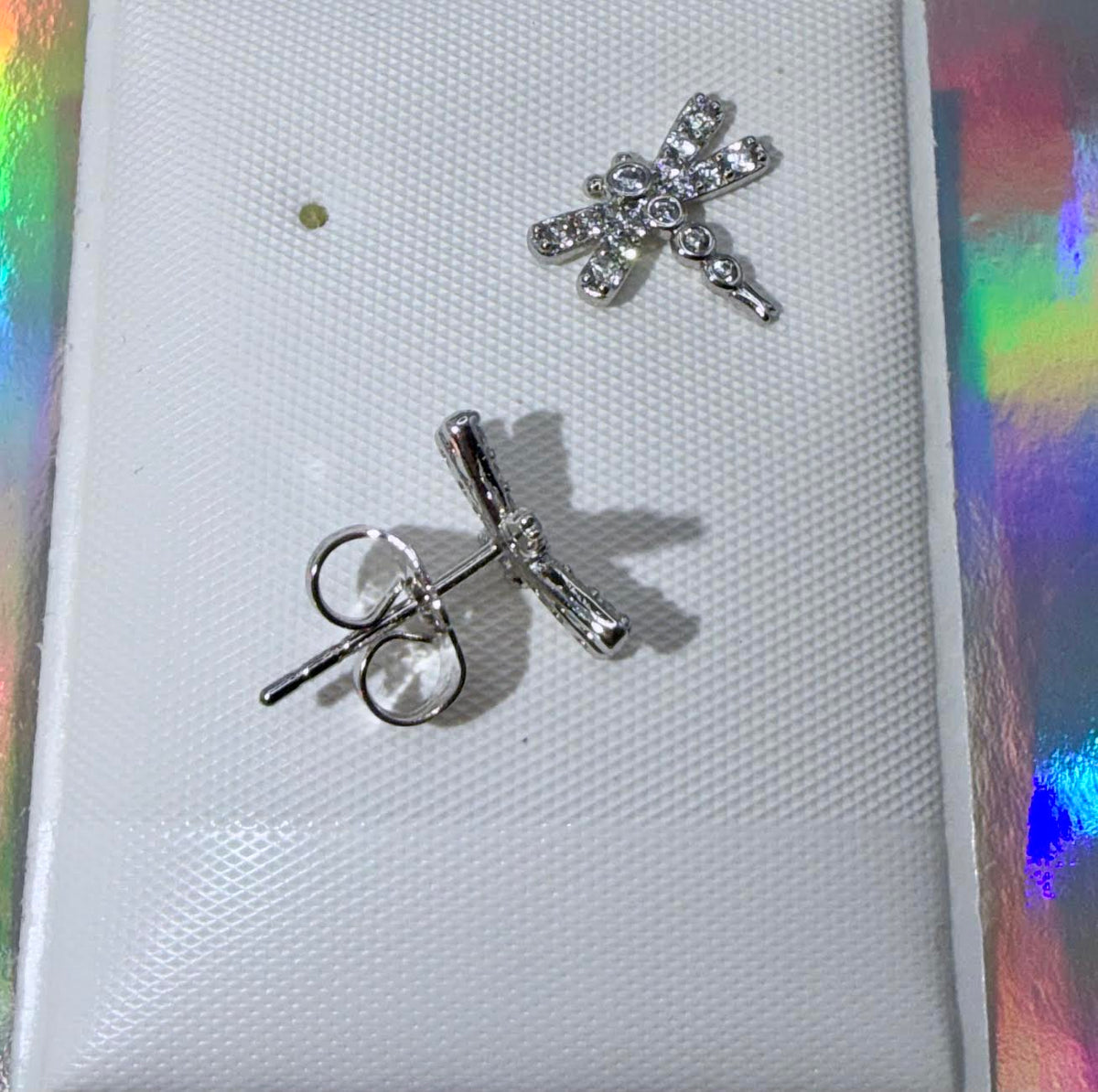 Dragonfly studs