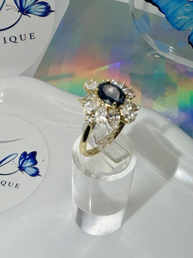 Start black gemstone ring