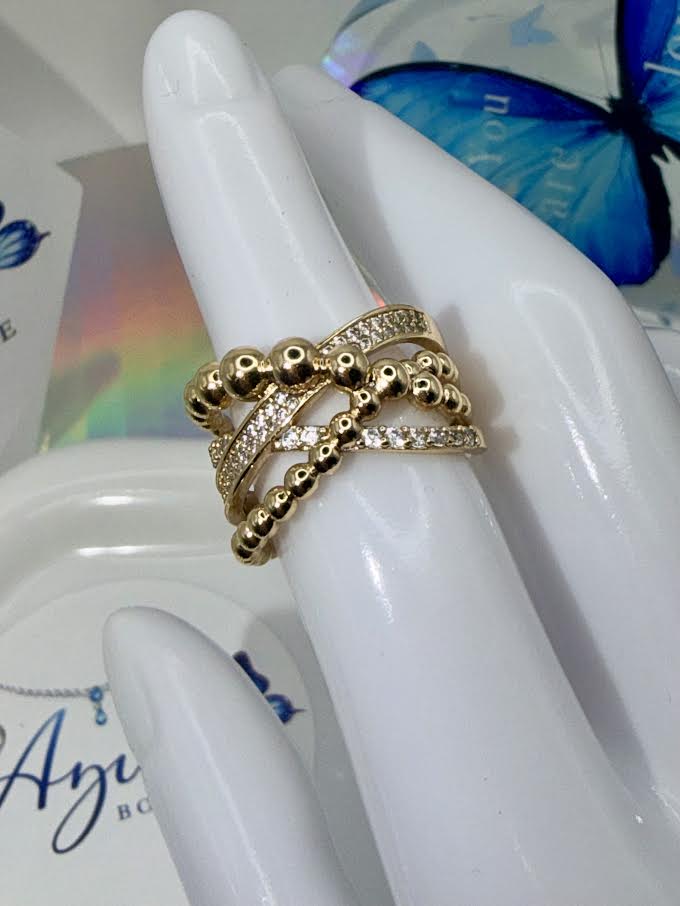 Many layers Ring