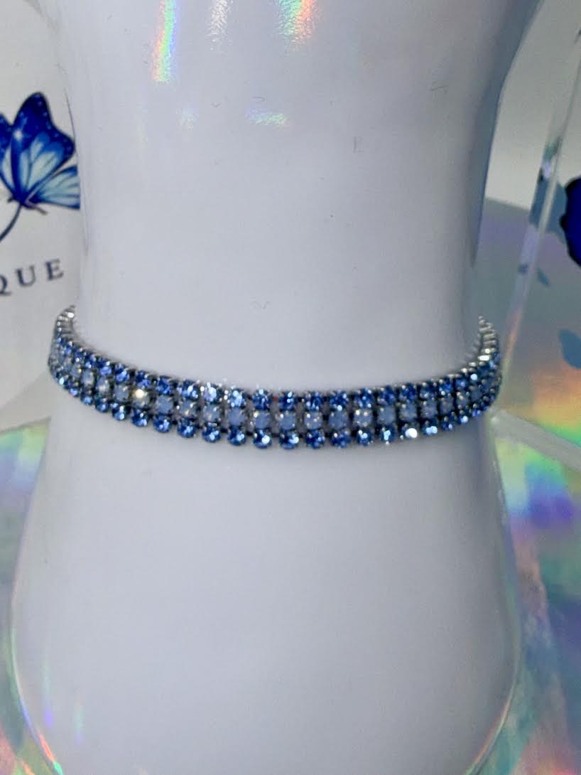 Baby blue shiny bracelet