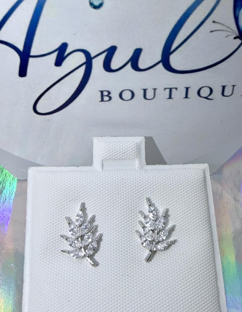 Leafy Silver studs earrings