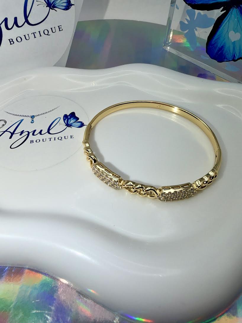 Piggy nose bangle set