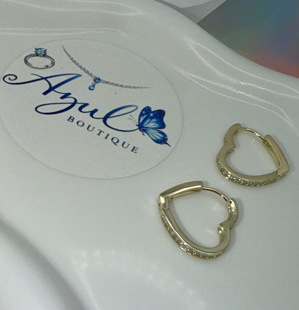 Side heart hoops earrings