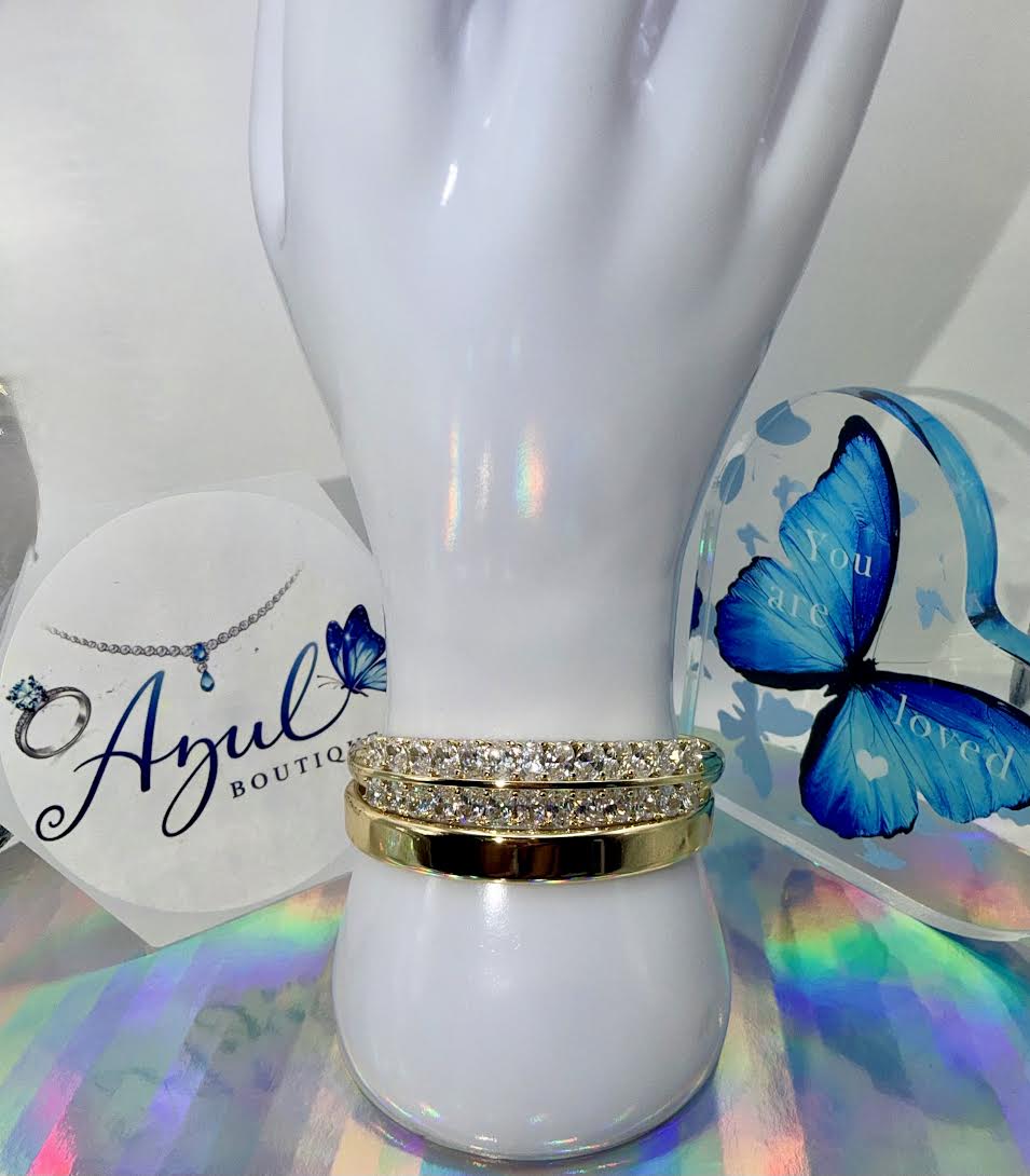 Icy bangle set