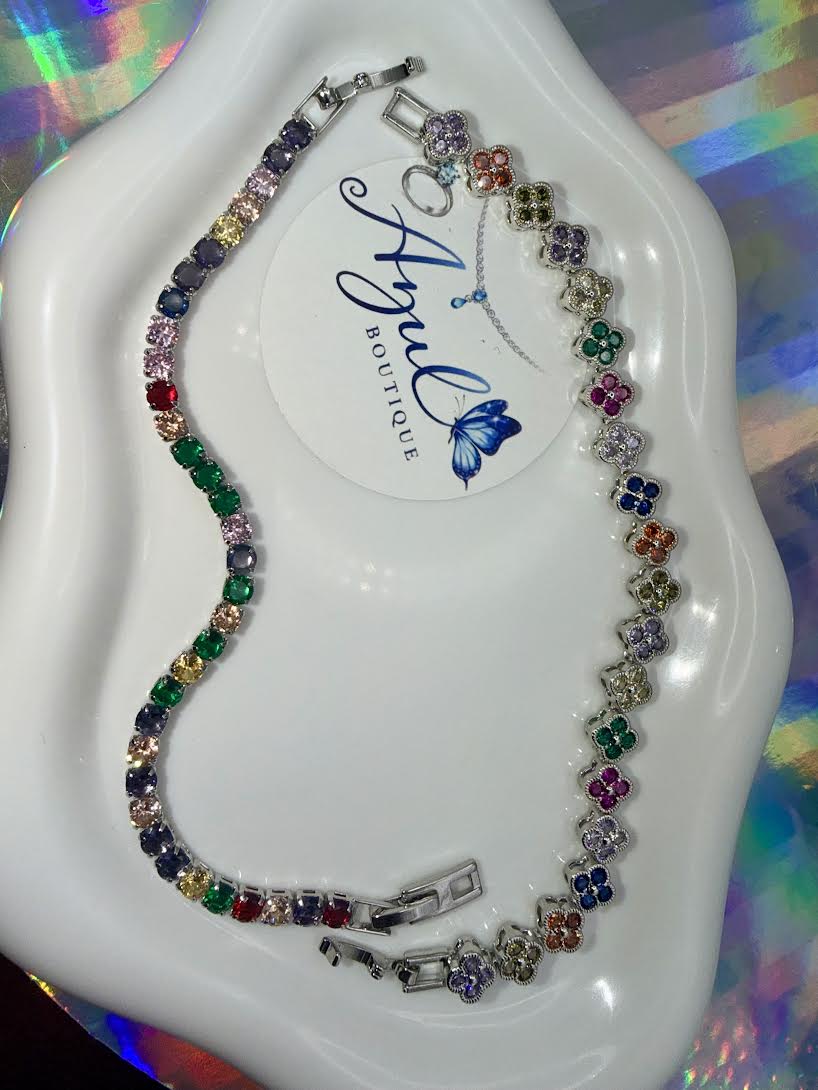 Multicolor clover bracelets set
