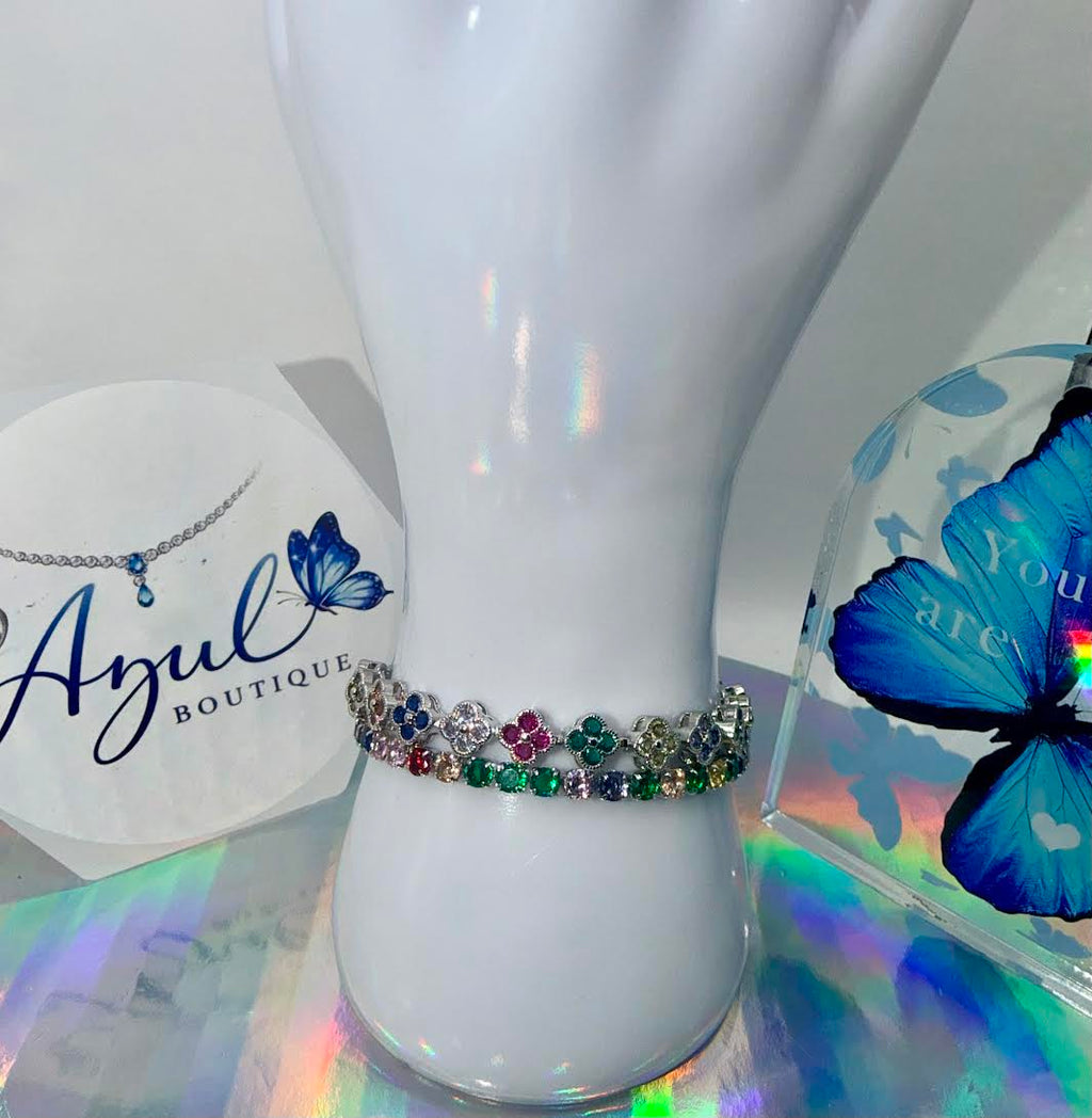 Multicolor clover bracelets set