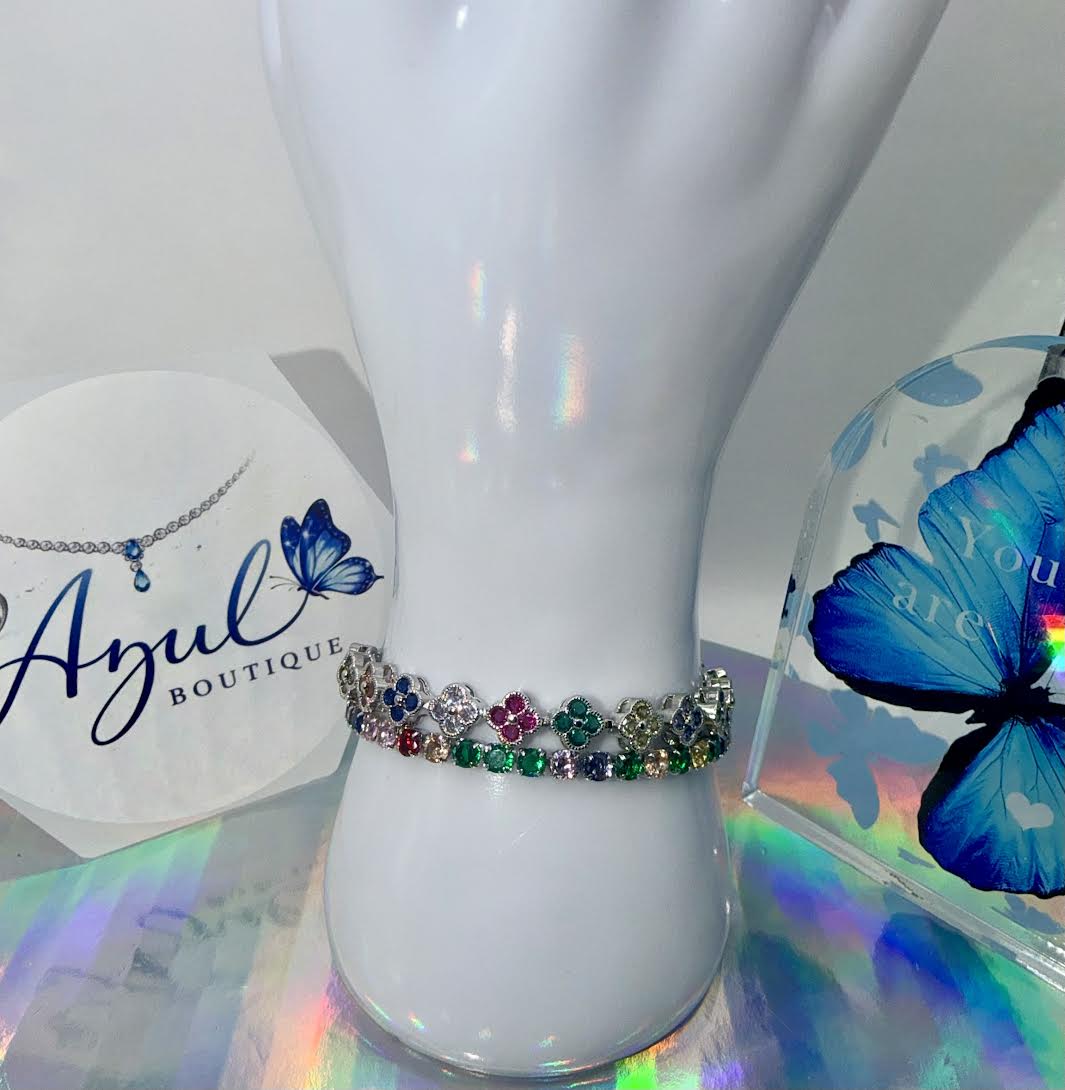 Multicolor clover bracelets set