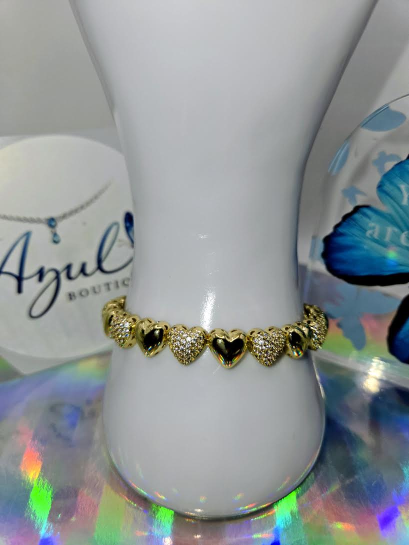 Golden Hearts Bracelet