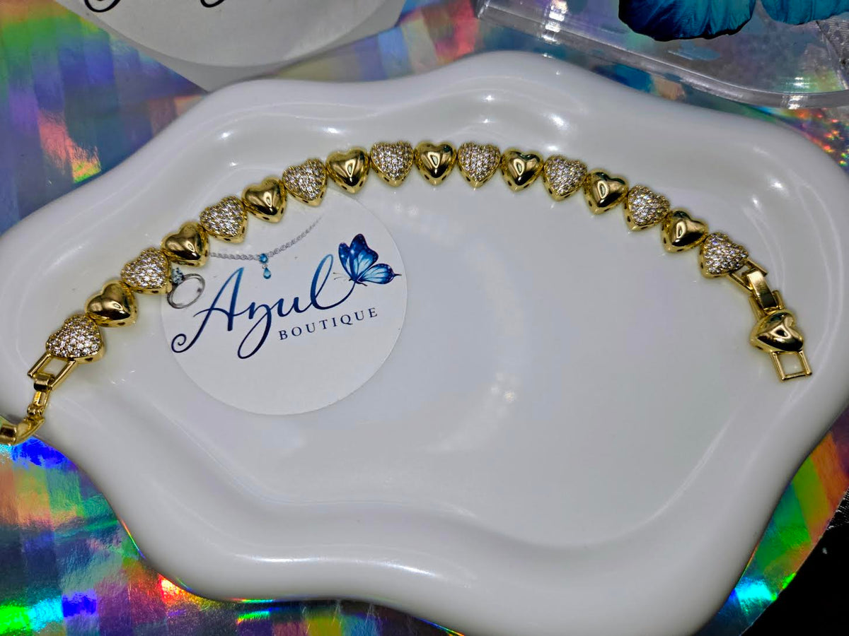 Golden Hearts Bracelet