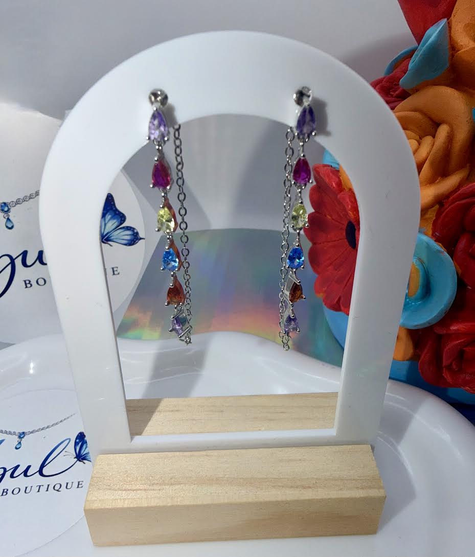 Dangling multicolor earrings
