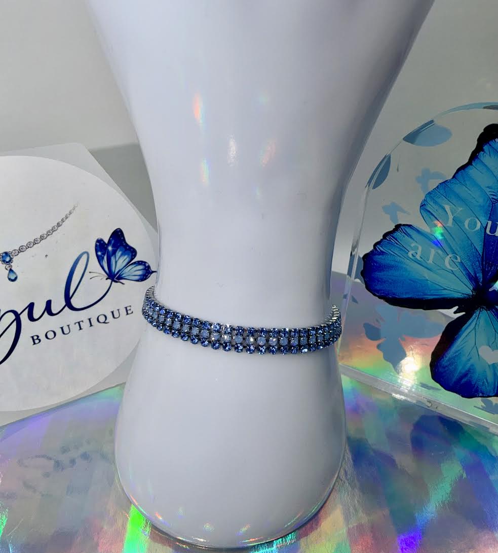 Baby blue shiny bracelet