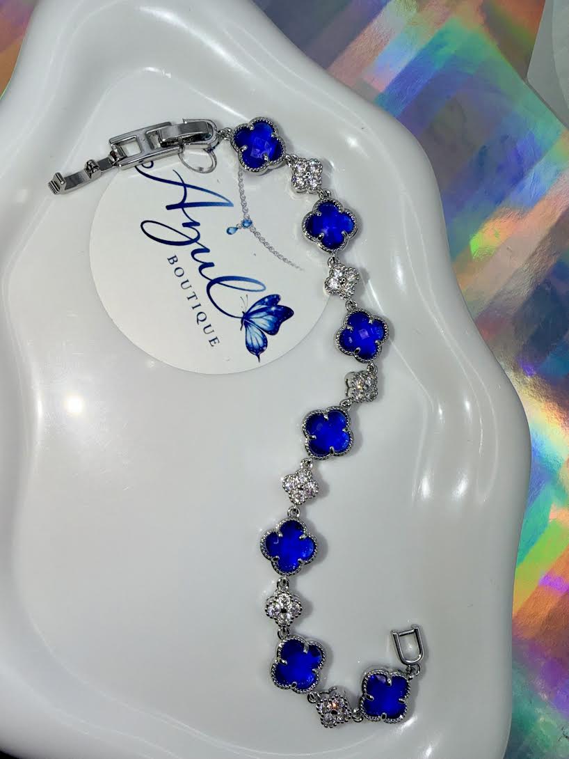 Royal Blue Clover bracelet