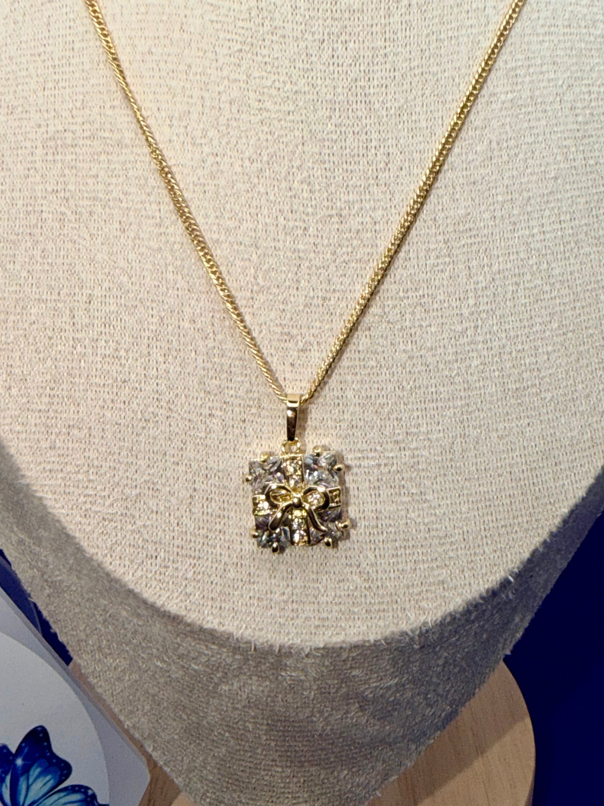 Little Gift Gem necklace