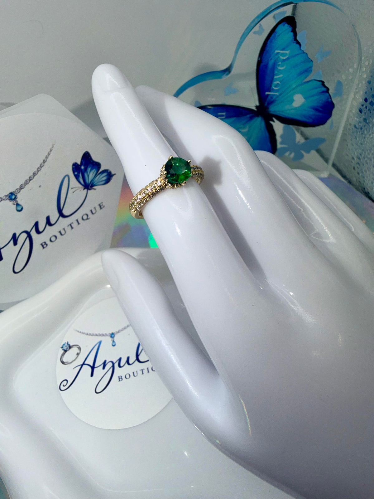 Emerald Glow Ring