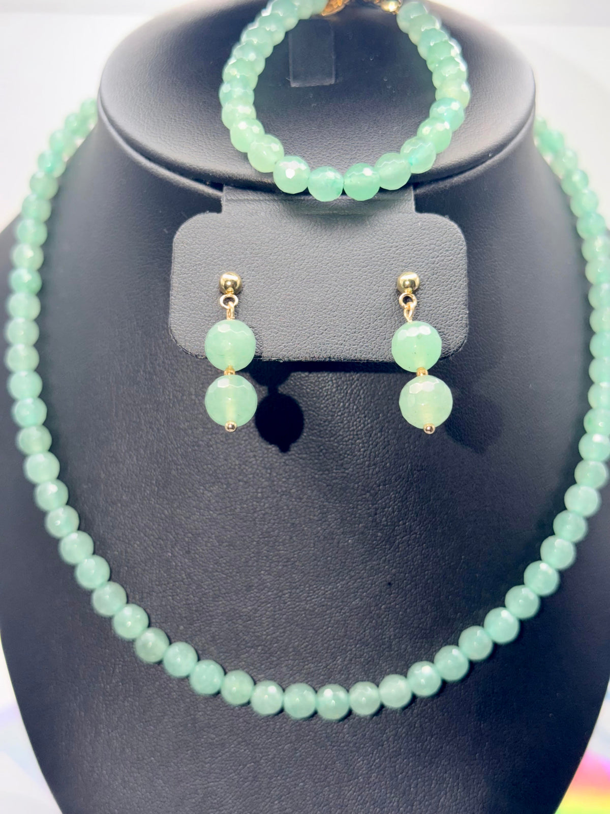Azul Boutique Exclusive - Natural Jade 3-pieces set